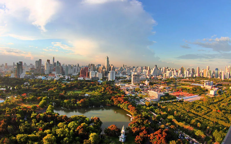 Lumphini Park is the most important park in Bangkok