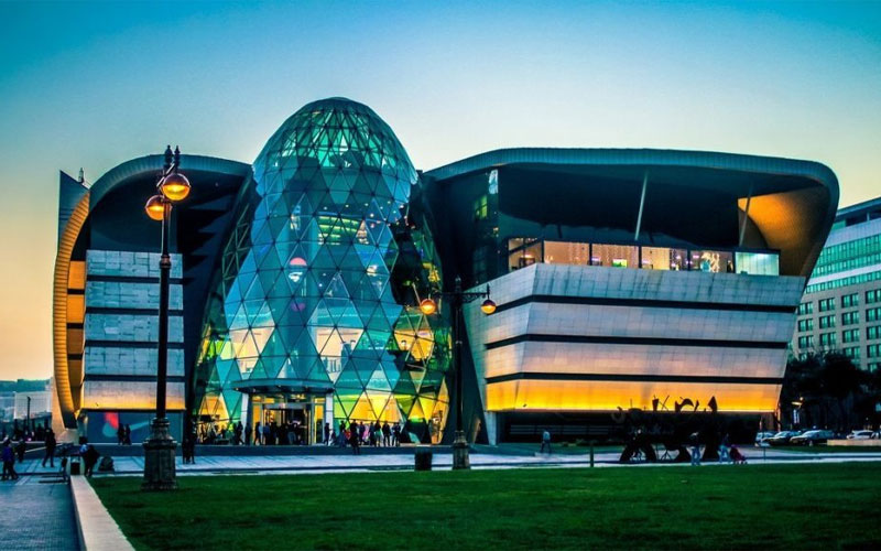 The best shopping centers in Baku
