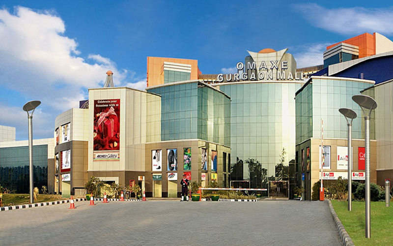The most famous shopping malls in Agra