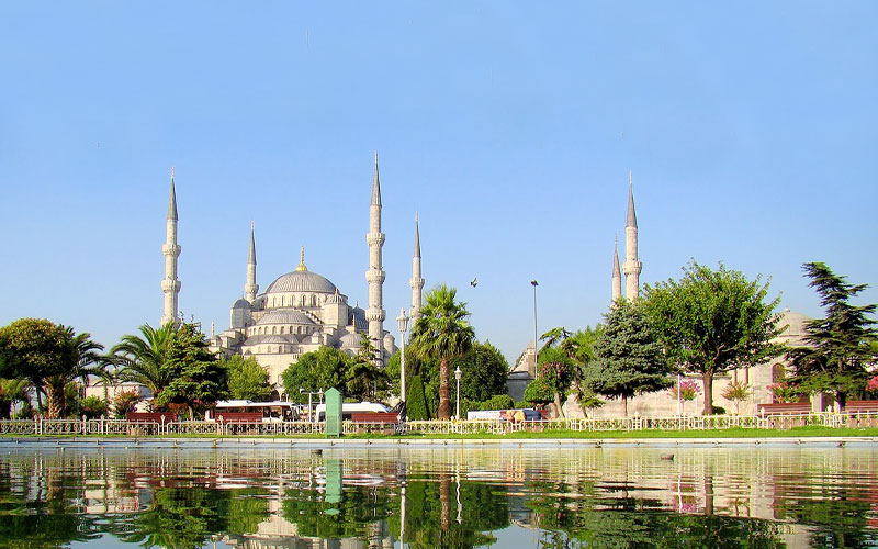 Low cost Istanbul tour