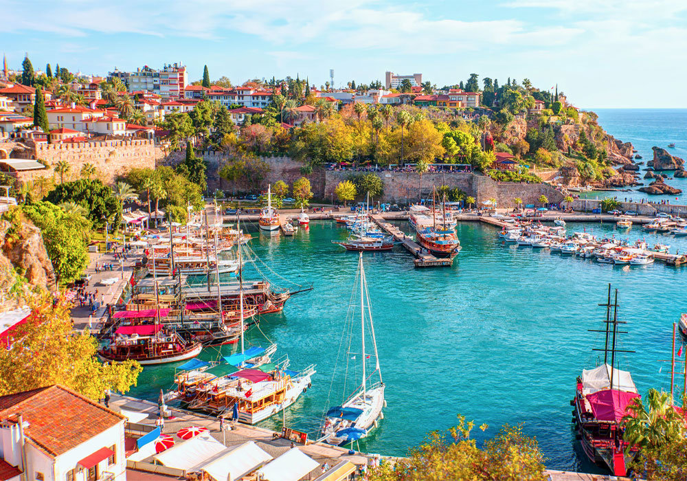 The best time to buy Antalya summer tours