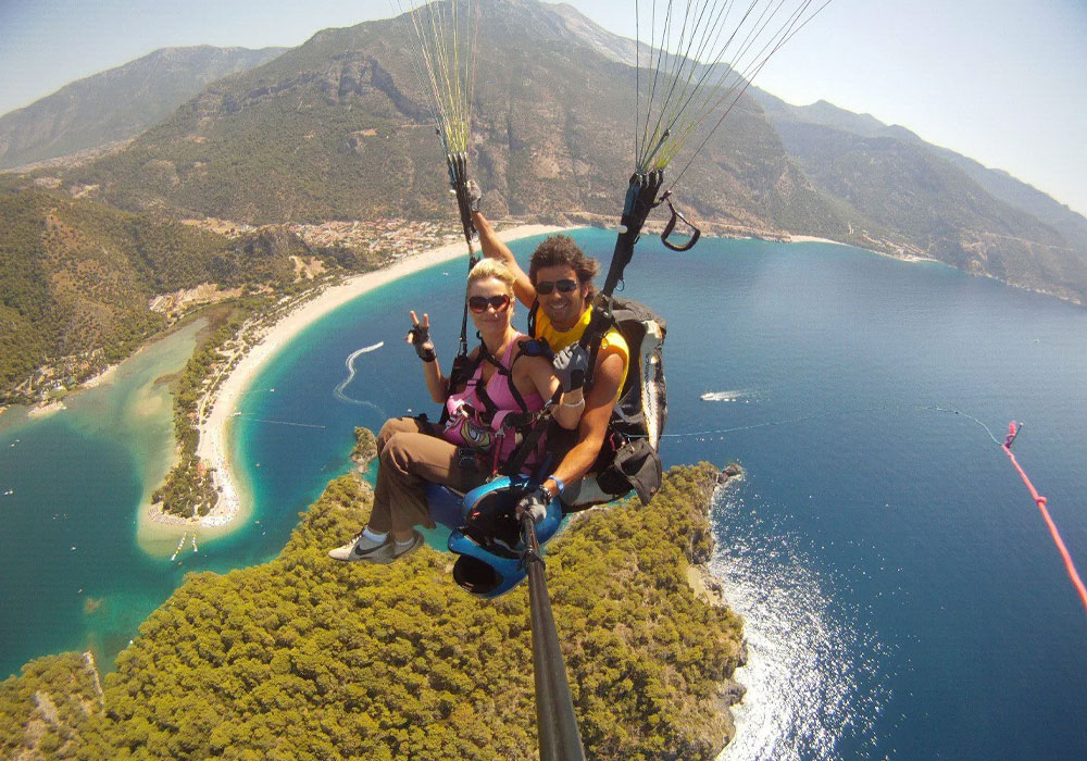 The joy of flying with a paraglider