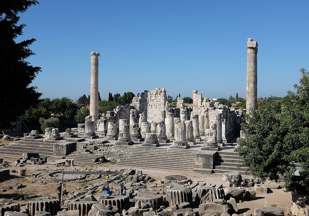 the temple of Apollo in Didim